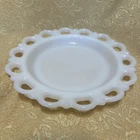 Vintage Anchor Hocking Old Colony Scalloped Lace Edge Milk Glass 8-1/4" Plate