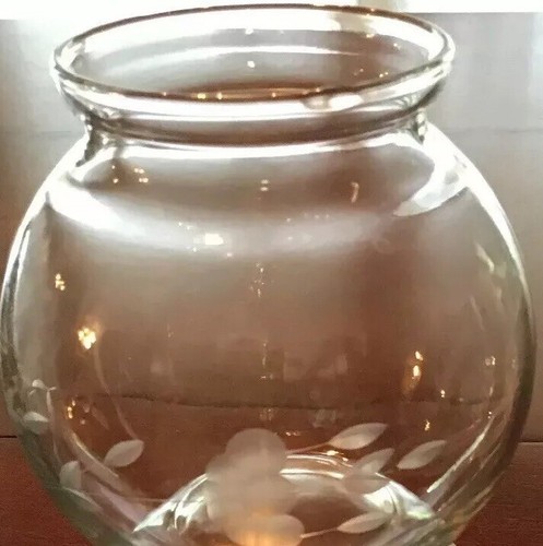 Princess House Crystal Vintage Round Rose Ball Vase - Picture 5 of 5
