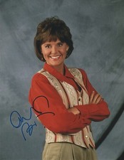 Amanda Bearse "Eine Schrecklich Nette Familie" Autogramm signed 20x25 cm Bild