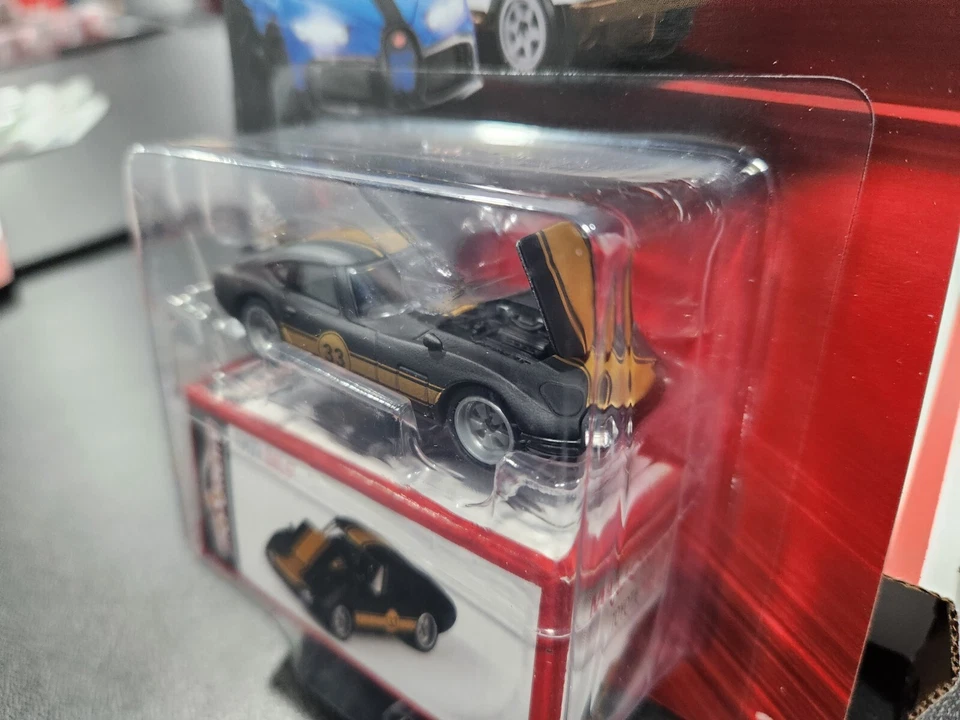 💎 Majorette Deluxe Cars Series Toyota 2000 GT 230C Die-Cast 2023 Foto 4 de 4