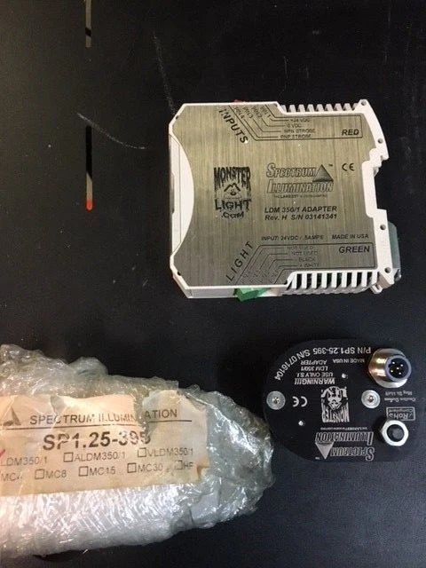 LDM350/1 Adapter with Spectrum Illumination sp1.25395 Light - Image 2 of 3