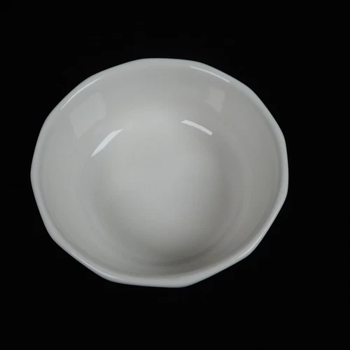 Pfaltzgraff Heritage White 5 3/8" Soup Cereal Bowl USA Impressed Castle Stamp