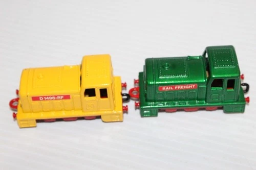 Vintage Matchbox 1978 No 24 Shunter Train Locomotive Variation Lot of 2