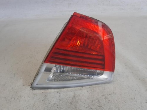 BMW 3-Serie Rücklicht rechts 2005 6937460 27640202 63216937460