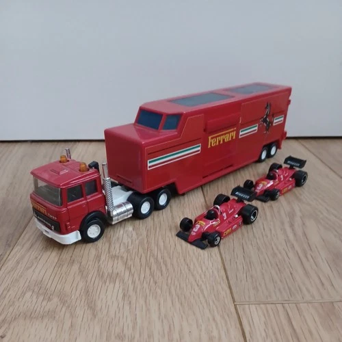 Vintage Matchbox Super Kings K-116 Ferrari F1 Racing Transporter & Cars Nr MINT