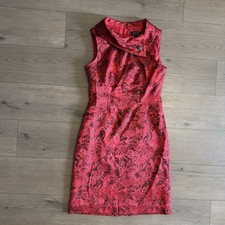 Tahari Dress Women’s 4 Red Floral Sleeveless Sheath Lined Knee Length