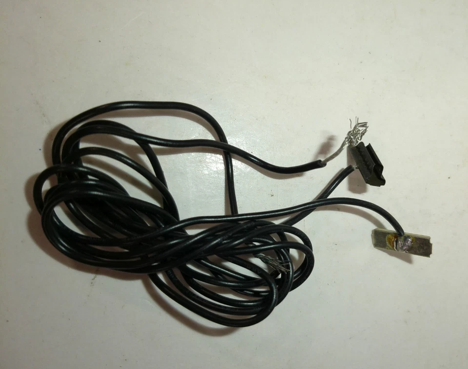 ATLAS "O" Scale Terminal Rail Joiner Set - Image 2 of 3