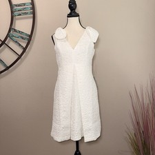 Eliza J Dress Size 6 NWT White Sleevless Textured A-line