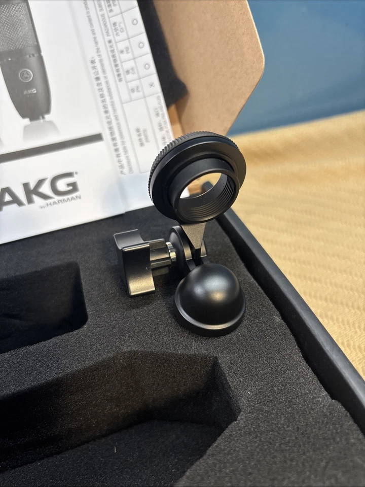 AKG P120 Studio Condenser Recording/Live Streaming Microphone Professional Mic - Image 4 of 4