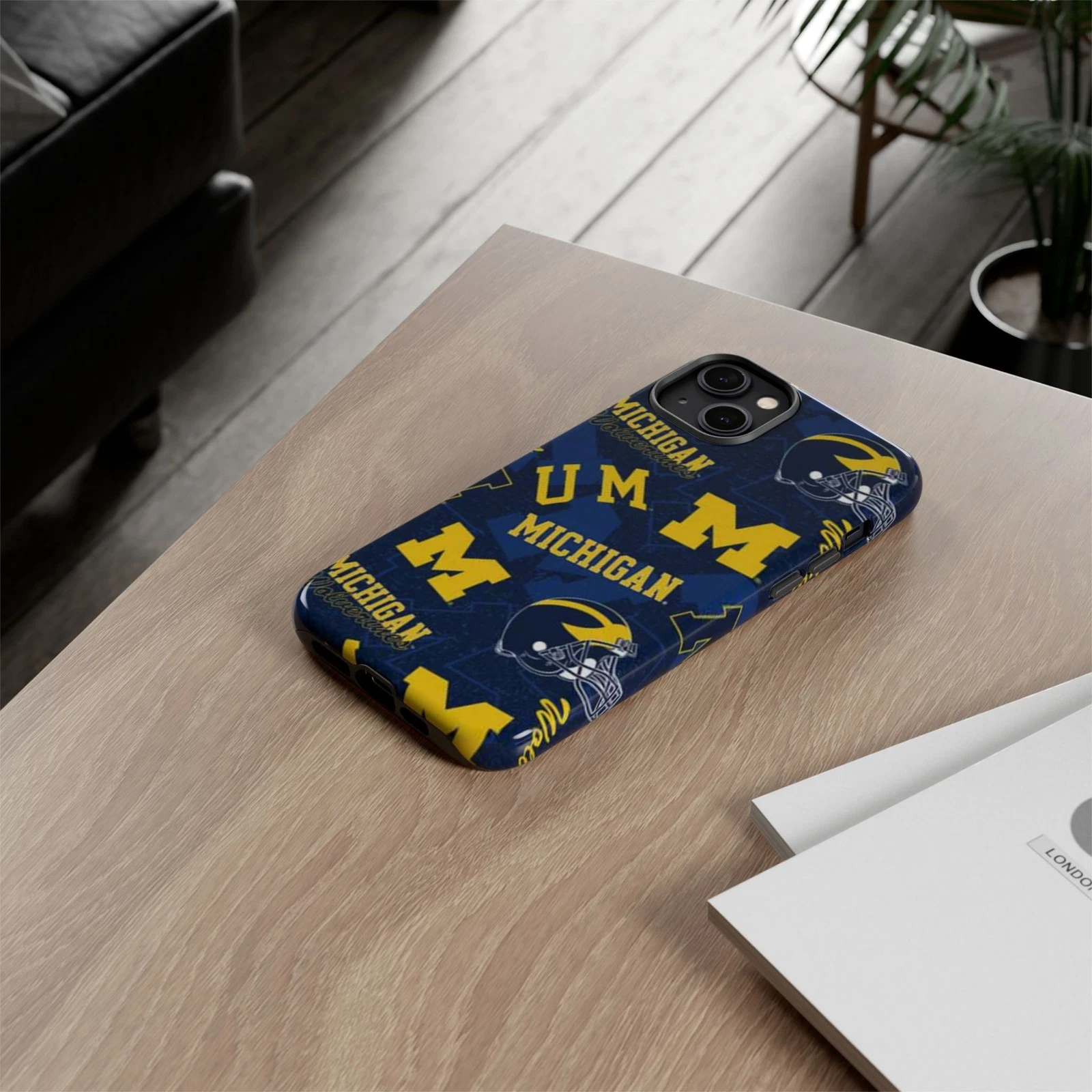 Michigan Wolverines Apple iPhone Cases