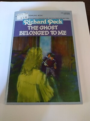 The Ghost Belonged to Me Paperback Richard Peck 1st Print