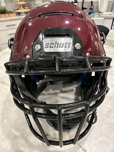 matte black f7 football helmet AiR Lock system that locks in the back of your head for a personalized fit that can be adjusted on the fly Schutt F7 2.0 Adult Professional
