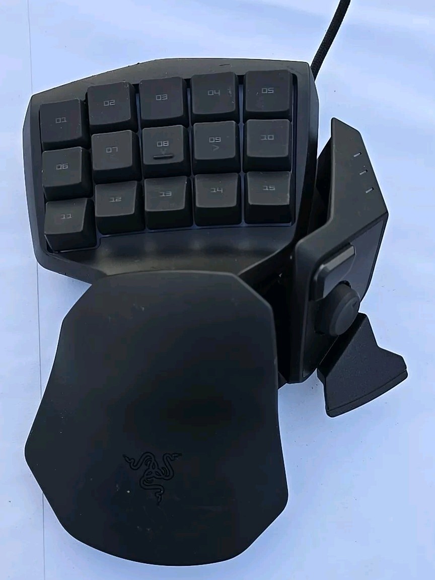 Razer Tartarus Pro (RZ0703110100R3U1) Wired Keyboard for sale