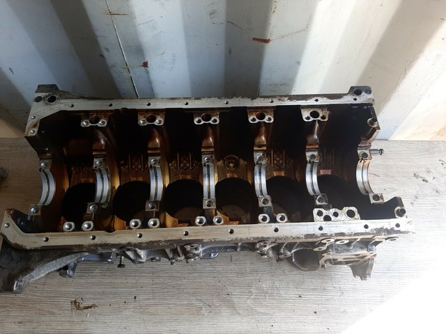 7502903 bmw двигатель