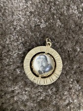 Vintage Martin Luther King & Robert Kennedy Lucite Photo Spinner Pendant