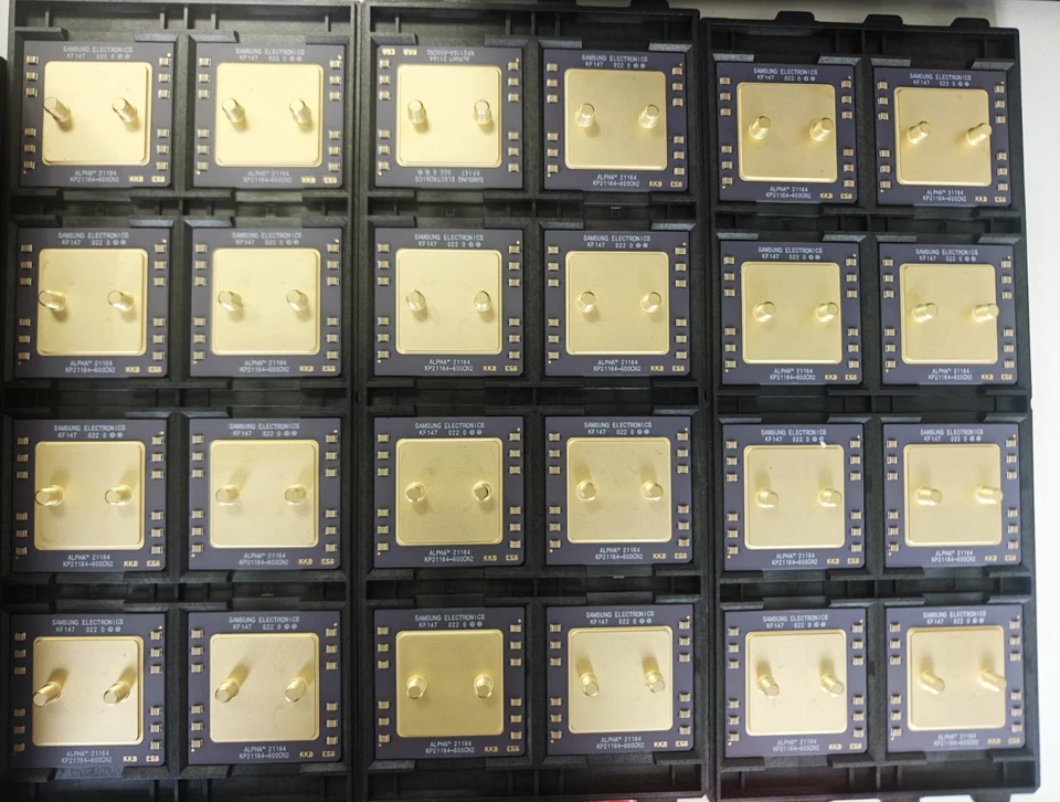 1PCS Samsung KP21164-600CN2, brand new original gold-plated CPU - Image 2 of 4