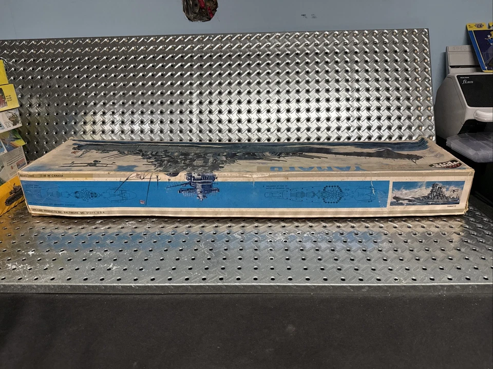 Life-Like Yamato японский супер линкор 1/350 B242 FS модель набор NIOB - Изображение 4 из 4