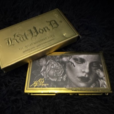 Kat Von D 10-Year Anniversary Eyeshadow Palette Pressed Powder Adele Malice Egy 