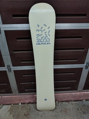 Burton Seven Snowboard Vintage All Mountain Board Blue White 3D