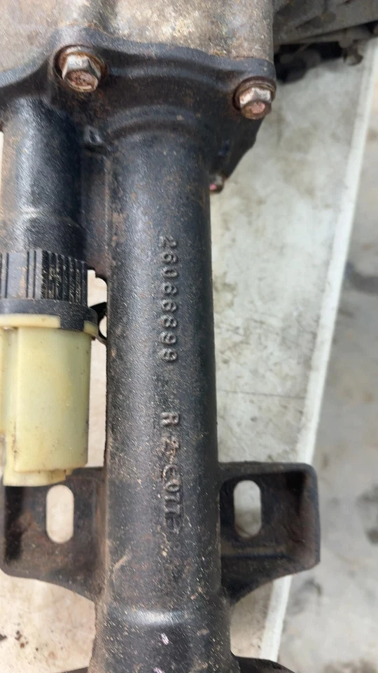 1999-06 CHEVY SILVERADO 2500 Front Axle Assy. Crr 3.73 Ratio (opt Gt4) - Image 4 of 4