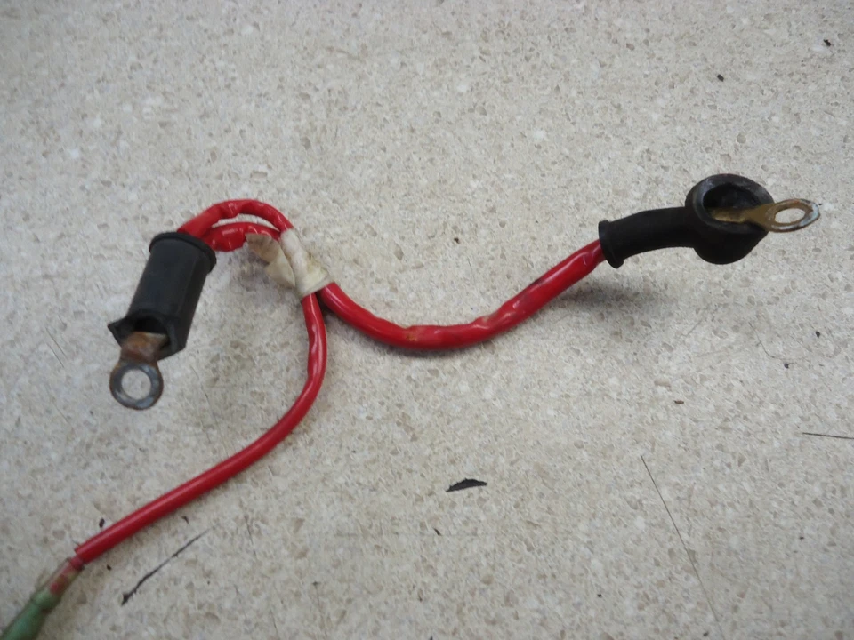 Yamaha V Star 250 XV250 XV 250 VSTAR 2009 cable de batería positivo con fusible OEM Foto 3 de 4