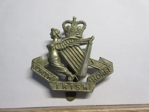 Vintage Post WW2 North Irish Horse Regiment MILITARY CAP BADGE