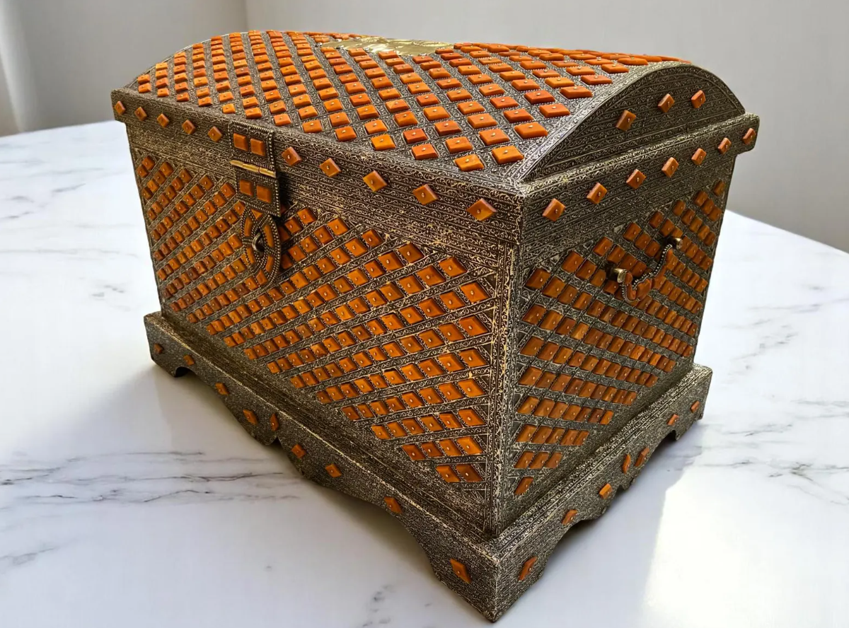 Moroccan Bone Inlay Jewelry Box – Handcrafted Storage Bone Chest with Leather
