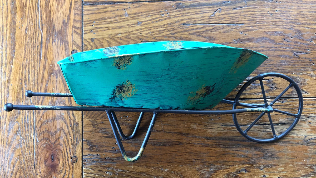 Metal Tabletop Wheelbarrow Farm House Country Style Vintage 15 W Moving Wheel