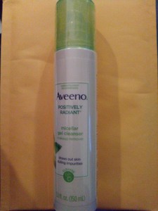 aveeno positively radiant gel cleanser