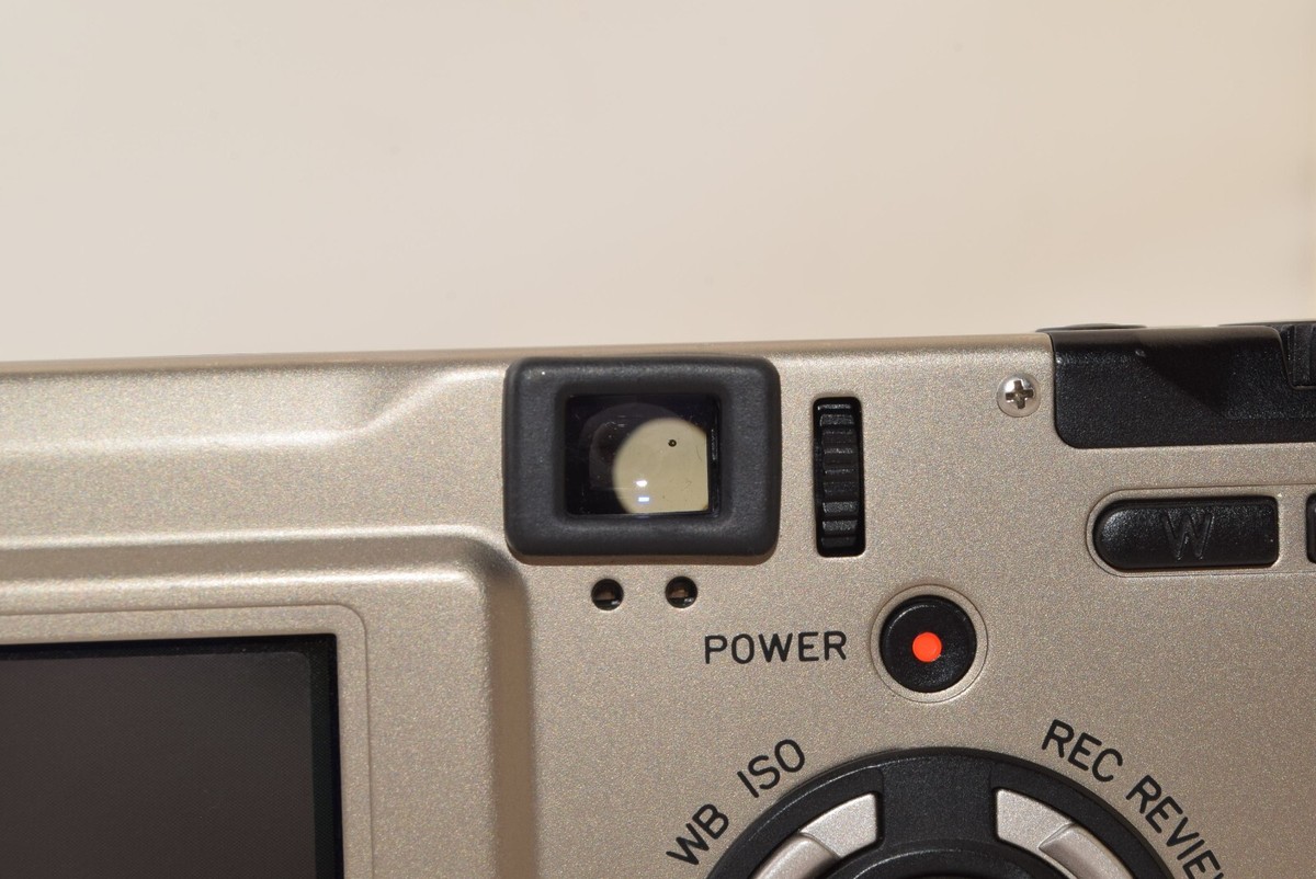Contax TVS Digital 5.0MP Digital Camera - Titanium silver