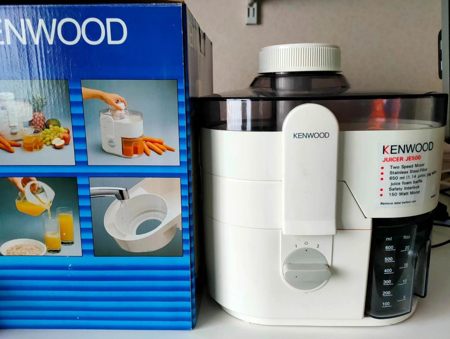 Kenwood Juice Extractor JE500 Centrifugal Juicer - Used but in great condition