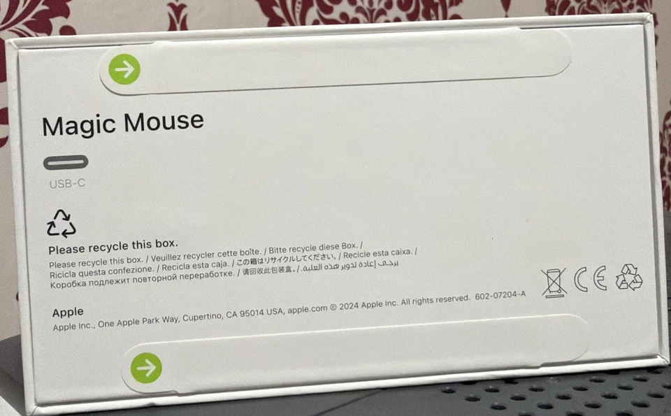 Apple Magic Mouse (USB-C) Black Multi Touch Rechargeable A3204 100% Original - Image 2 of 4