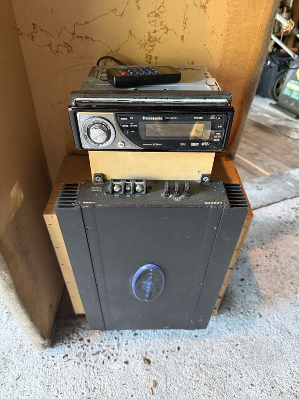 Custom 10” Kicker Subwoofer Box For Land Rover Classic.  Zapco 400w Amp.