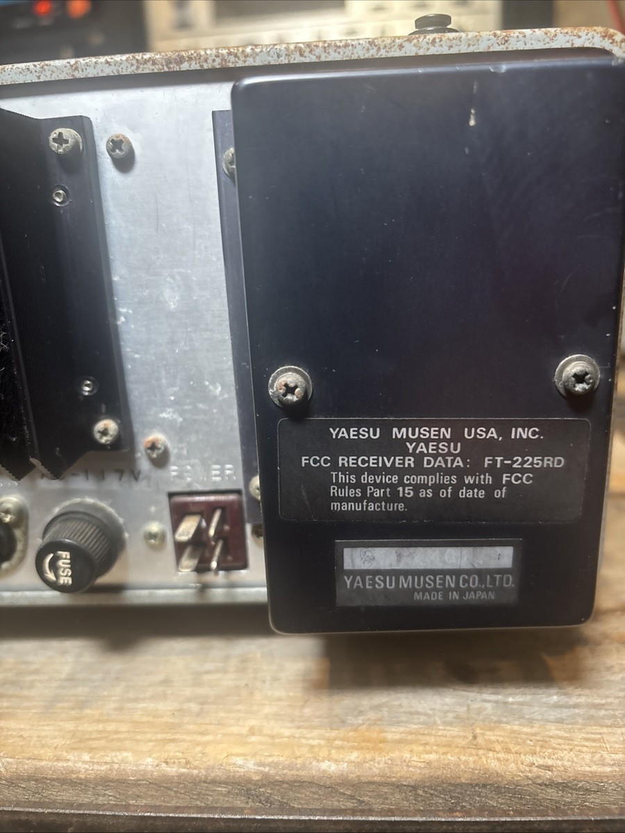 YAESU FT-225RD 2m 144Mhz All Mode HAM Amateur Radio Transceiver