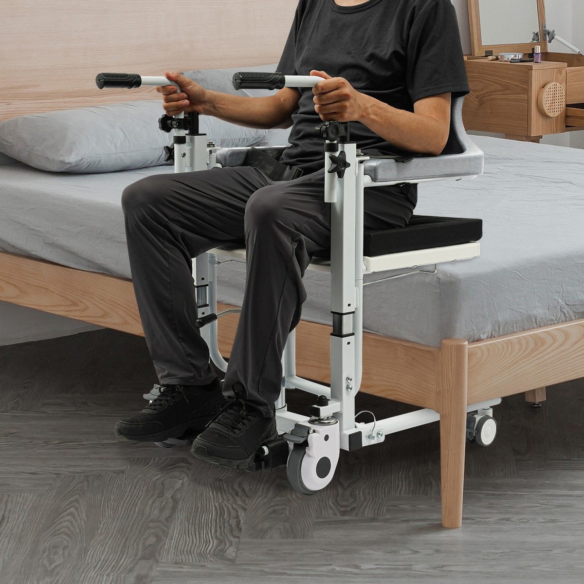 180° Open & Close Transport Wheelchair Hydraulic Patient Lift