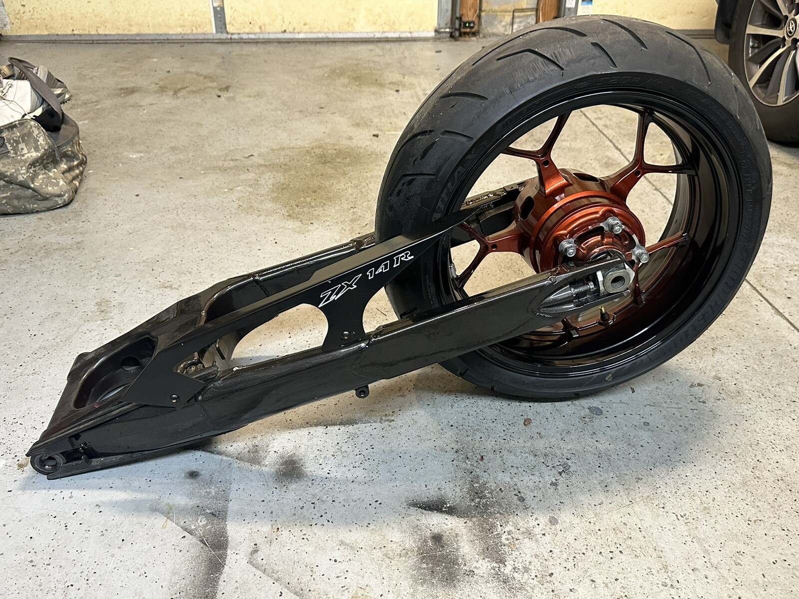 KAWASAKI ZX14R ZX 14 ZX14 SWINGARM EXTENDED 34” w/Rear Rim & Chain