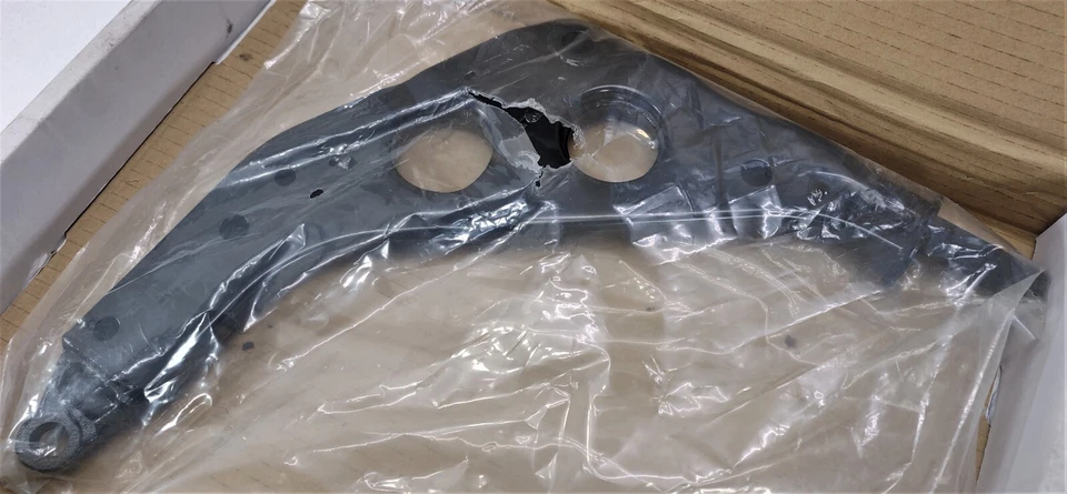 Brazo de control de suspensión inferior delantero izquierdo Dorman 520-933 se adapta a 02-08 Mini Cooper Foto 4 de 4