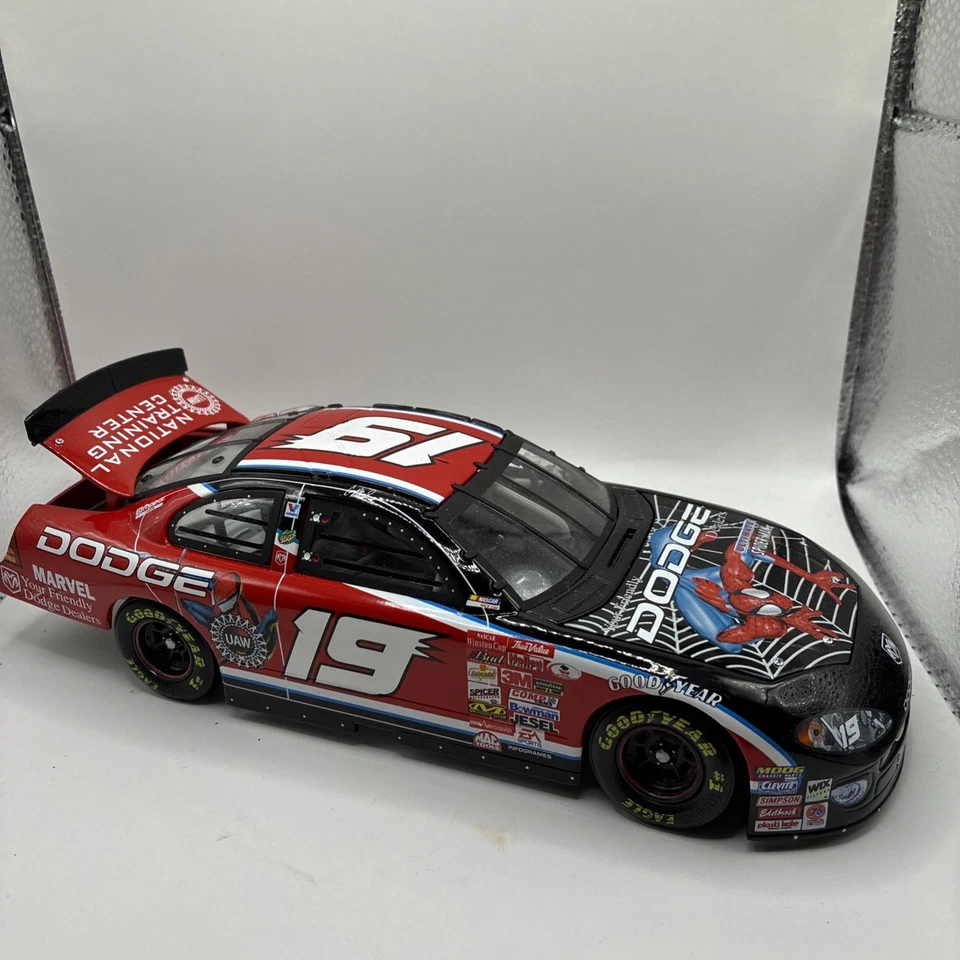 Action Casey Atwood #19 Dodge Spider-Man 2001 Intrepid 1:24 Scale Nascar - Image 3 of 4