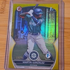 2023 Bowman - Chrome Prospects Martin Gonzalez #BCP-28 Yellow Refractor /75 (RC)