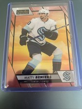 2023-24 OPC Platinum Sunset #200 Matty Beniers 