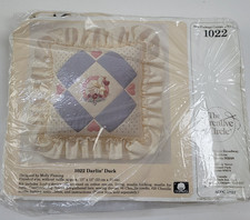 The Creative Circle Darlin Duck Embroidery Kit Ruffle New 1989 #1022 USA