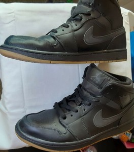 jordan 1 mid winterized olive