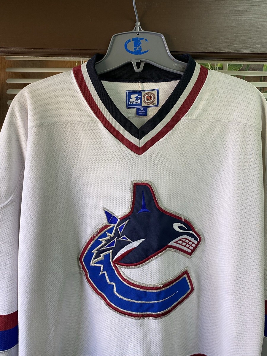 Vintage STARTER Vancouver Canucks AUTHENTIC NHL Hockey