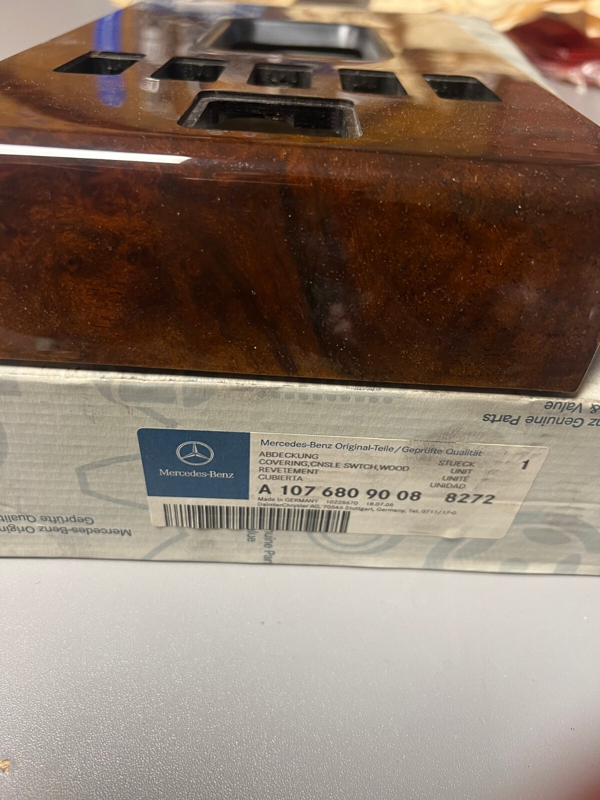 Garniture console centrale bois Mercedes 107 pour rénover l'habitacle