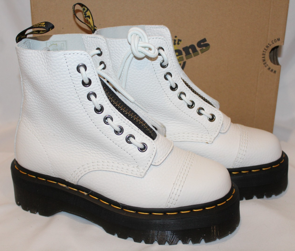 NIB Dr. Martens SINCLAIR MILLED LEATHER PLATFORM BOOTS MSRP $240