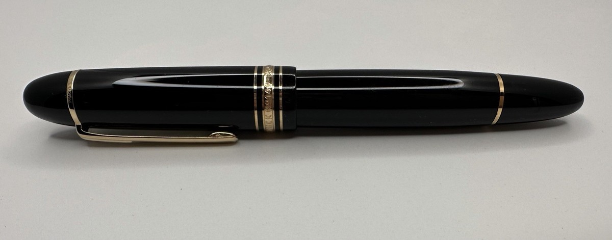 Montblanc 4810 Fountain Pen 18k 750 Black #149 | eBay