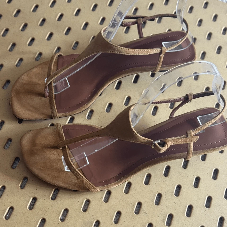 Sandalias Zara Mujer Talla 39 Gamuza Gatito Tacones Marrón Eslinga Correas Traseras Foto 2 de 4