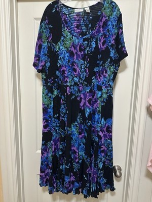 Draper's & Damon's Black Smocked Floral Short Sleeve Dress Size 2X