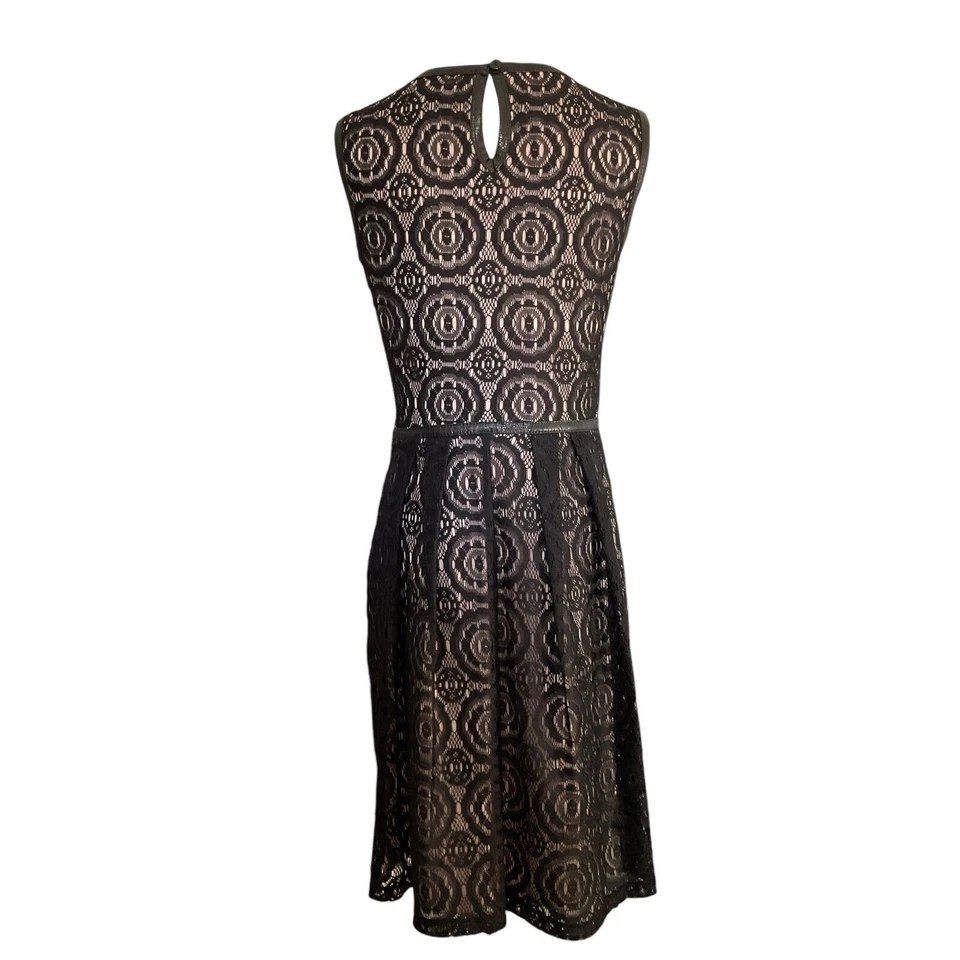 Vestido Enfocus Studio Negro Encaje Talla 8 Desnudo Forrado Línea A Imitación Cuero Borde Foto 2 de 4