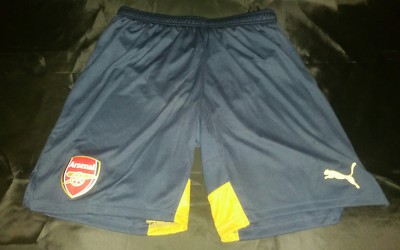 arsenal black shorts